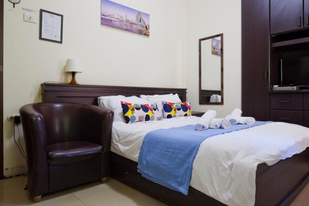 Nhe Rothschild'S Corner Apartment เทลอาวีฟ ภายนอก รูปภาพ