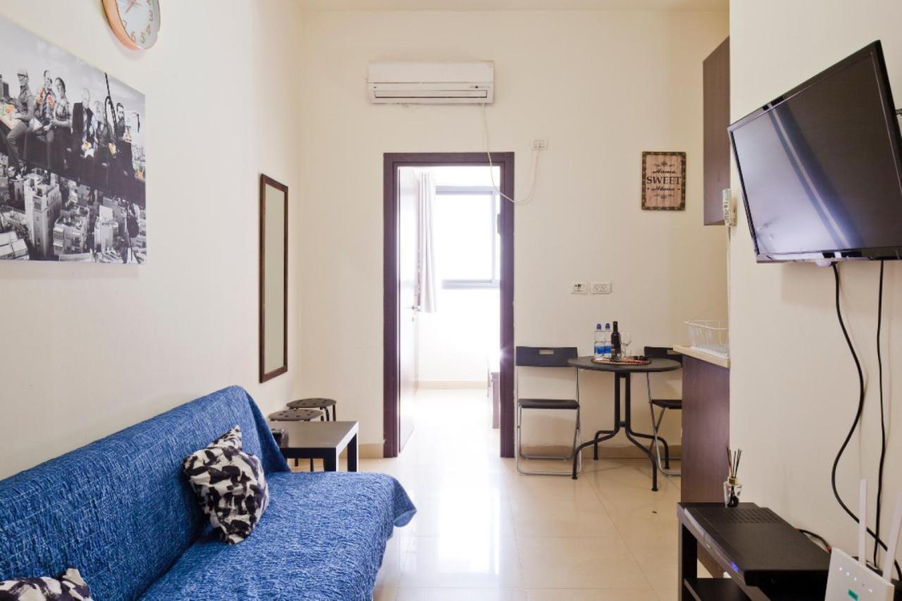 Nhe Rothschild'S Corner Apartment เทลอาวีฟ ภายนอก รูปภาพ